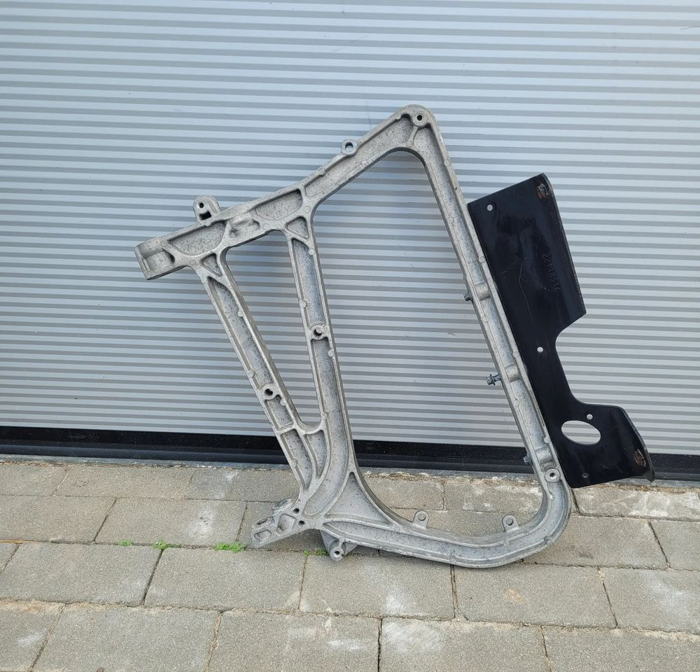 MOCOWANIE BLOTNIKA VOLVO FH4 FH5 21887348 CHWALIM116 - Крыло для Грузовиков: фото 1 MOCOWANIE BLOTNIKA VOLVO FH4 FH5 21887348 CHWALIM116 - Крыло для Грузовиков: фото 1