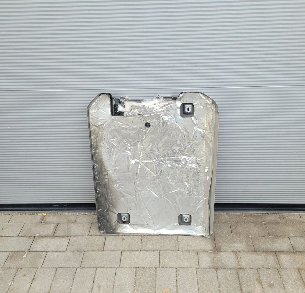 OSŁONA KATALIZATORA RENAULT GAMA T RANGE T NM. CHWALIM116 - Кузов и экстерьер для Грузовиков: фото 2 OSŁONA KATALIZATORA RENAULT GAMA T RANGE T NM. CHWALIM116 - Кузов и экстерьер для Грузовиков: фото 2