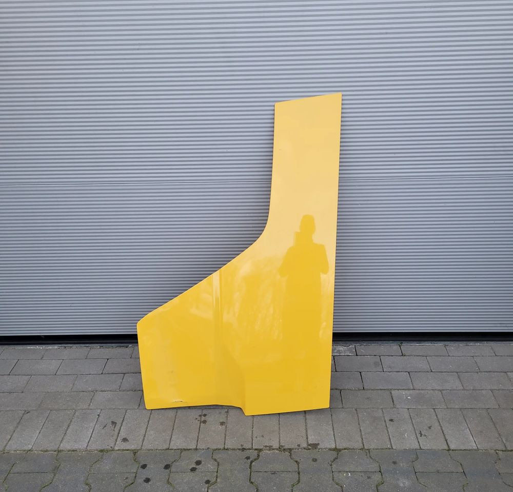 PRZEDŁUŻENIE DRZWI DAF XG PRAWE USZKODZONE CHWALIM116 - Дверь и запчасти для Грузовиков: фото 1 PRZEDŁUŻENIE DRZWI DAF XG PRAWE USZKODZONE CHWALIM116 - Дверь и запчасти для Грузовиков: фото 1