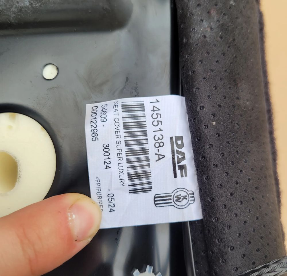 SIEDZISKO FOTELA DAF XF XG ORYGINAŁ CHWALIM116 - Сиденье для Грузовиков: фото 3 SIEDZISKO FOTELA DAF XF XG ORYGINAŁ CHWALIM116 - Сиденье для Грузовиков: фото 3