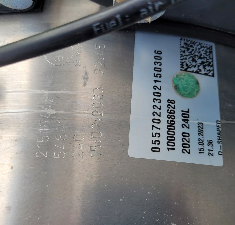 ZBIORNIK PALIWA VOLVO FH4 FM 240L 21516442 60X70X70 CM CHWALIM116 - Топливный бак для Грузовиков: фото 4 ZBIORNIK PALIWA VOLVO FH4 FM 240L 21516442 60X70X70 CM CHWALIM116 - Топливный бак для Грузовиков: фото 4