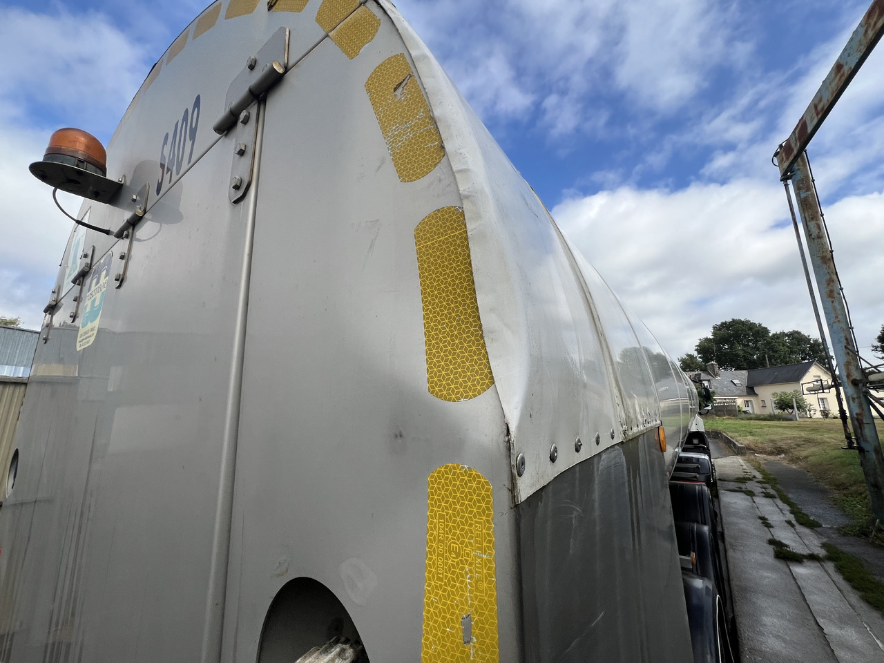 Maisonneue - Полуприцеп-цистерна: фото 5 Maisonneue - Полуприцеп-цистерна: фото 5