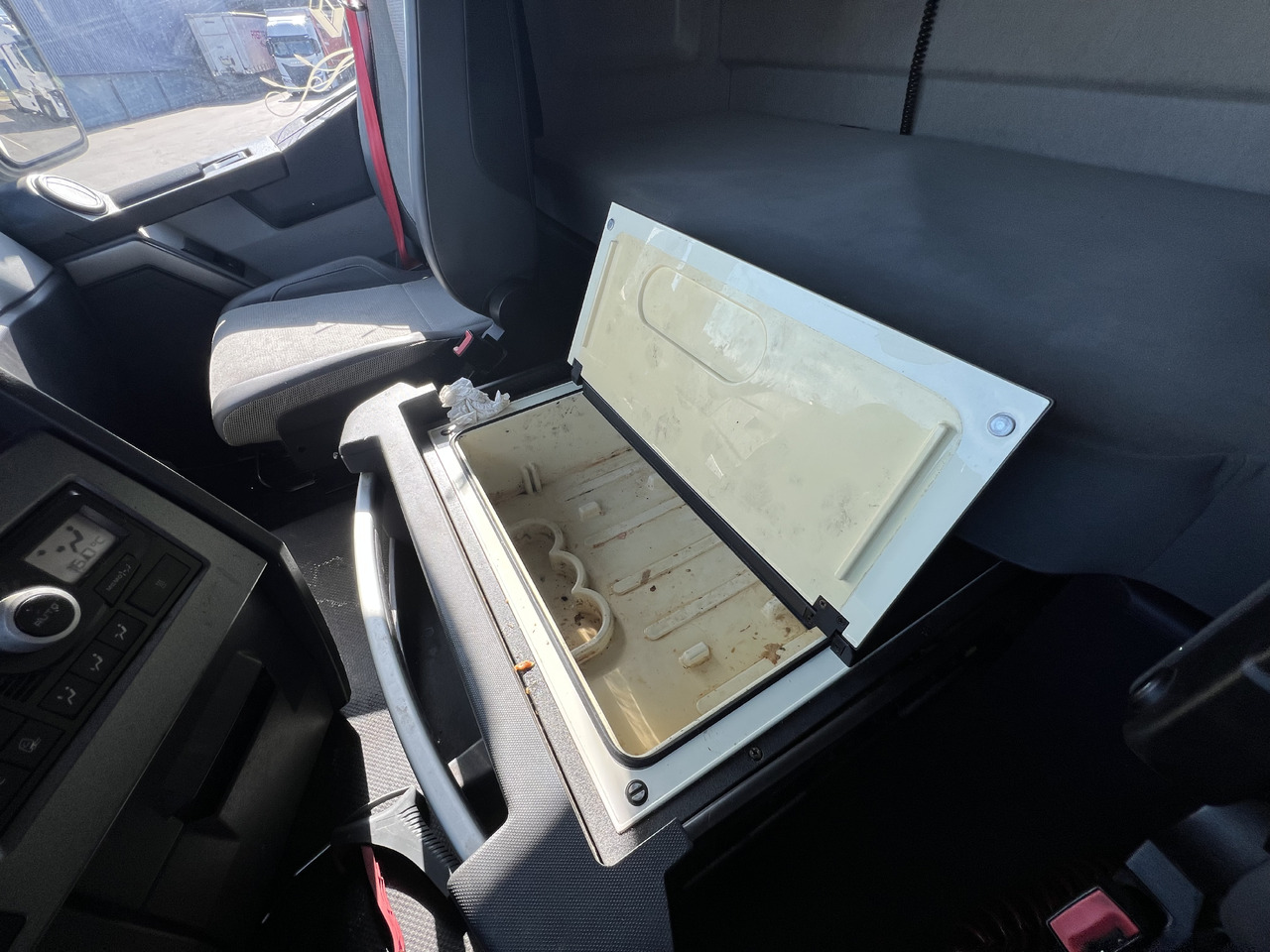 Renault T 460 - Тягач: фото 5 Renault T 460 - Тягач: фото 5