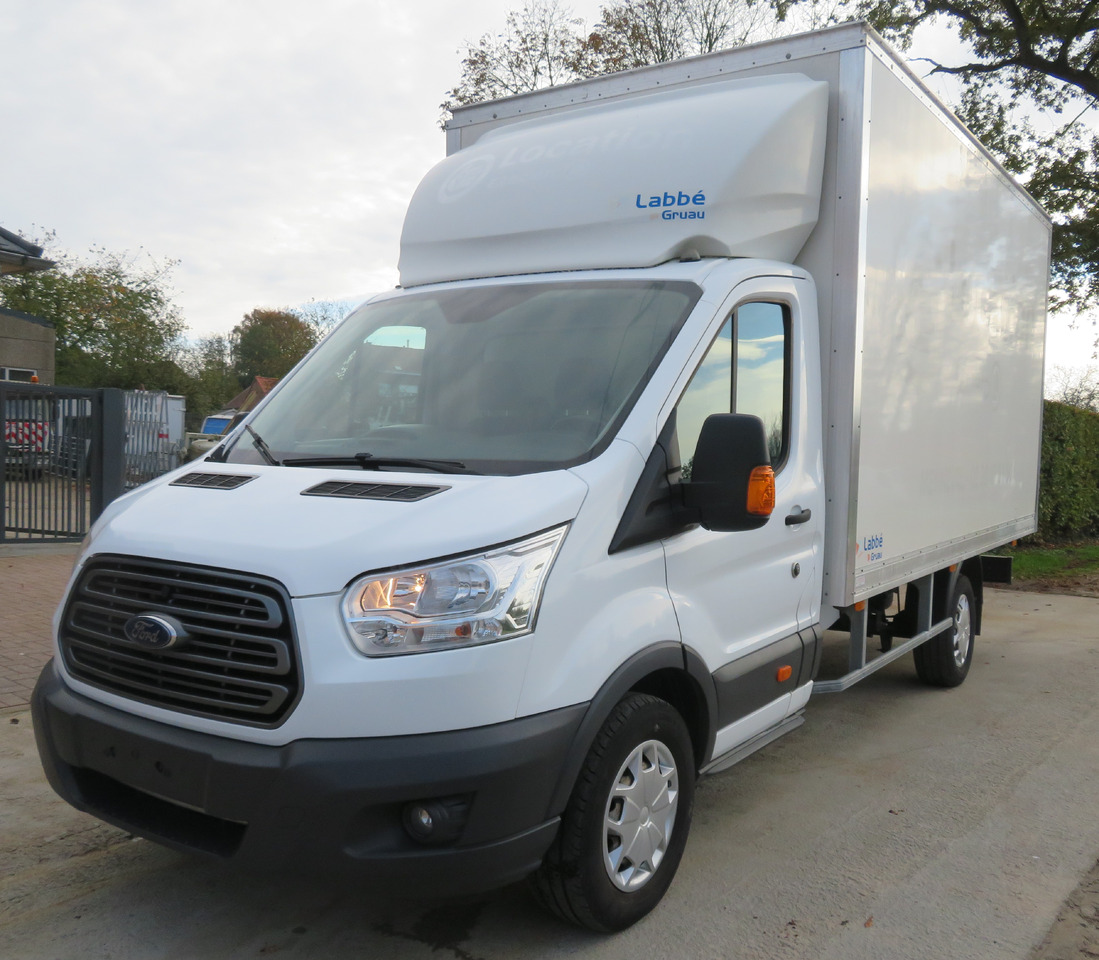 Ford Transit 2.0TDCi - Малотоннажный фургон: фото 4 Ford Transit 2.0TDCi - Малотоннажный фургон: фото 4