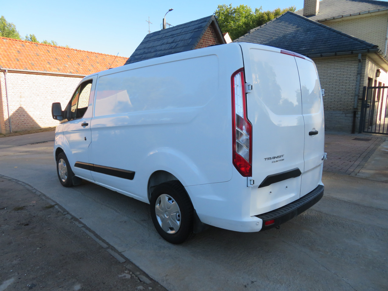 Ford Transit Custom 2.0 Trend - Легковой фургон: фото 5 Ford Transit Custom 2.0 Trend - Легковой фургон: фото 5