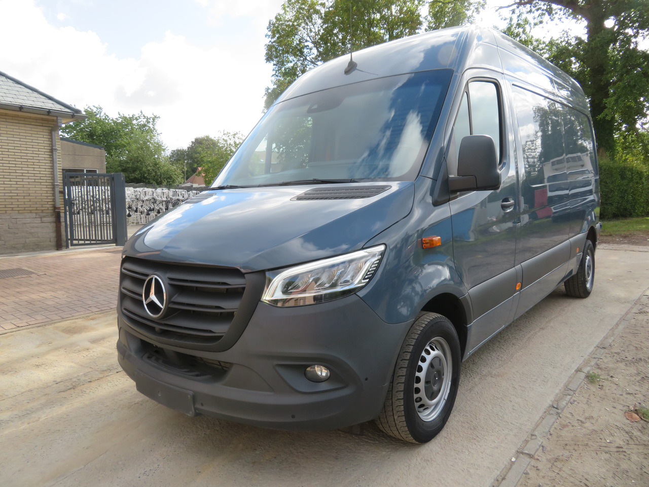 Mercedes-Benz Gesloten bestelwagen A2H2 - Цельнометаллический фургон: фото 3 Mercedes-Benz Gesloten bestelwagen A2H2 - Цельнометаллический фургон: фото 3
