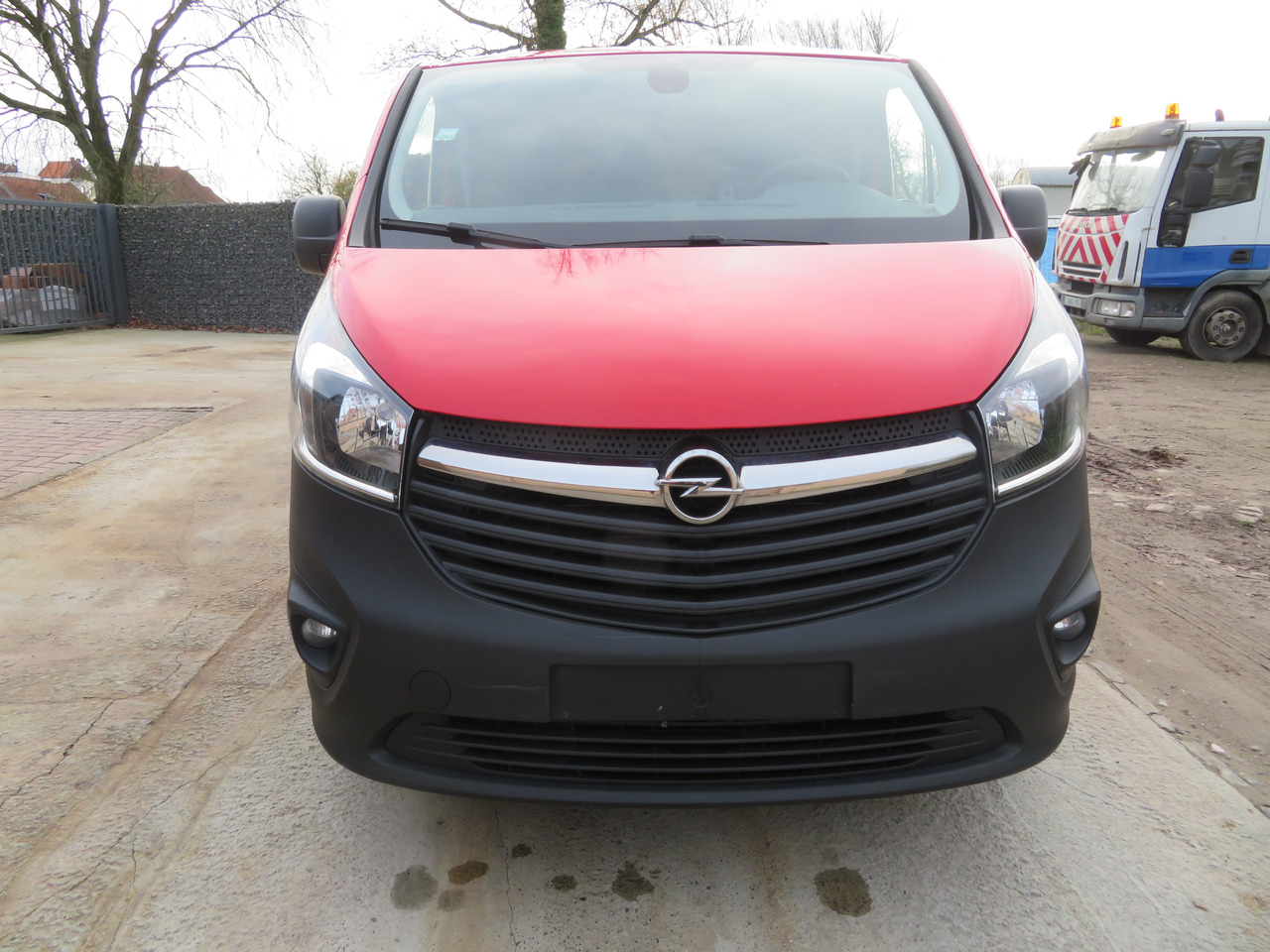 Opel Vivaro 1.6CDTI BI-Turbo - L1H1 - Легковой фургон: фото 2 Opel Vivaro 1.6CDTI BI-Turbo - L1H1 - Легковой фургон: фото 2