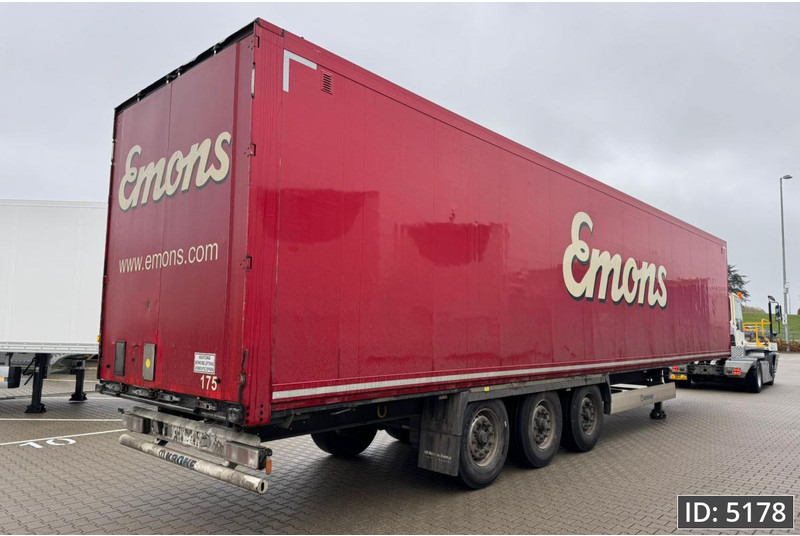 Krone SD / Disk brakes / Double stock - Полуприцеп-фургон: фото 3 Krone SD / Disk brakes / Double stock - Полуприцеп-фургон: фото 3