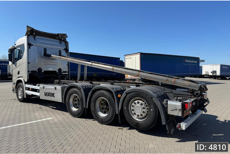 Scania R540 Topline, Euro 6, / 8x4 / BDF / Lift axle / frame 7.4 m - Грузовик-контейнеровоз/ Сменный кузов: фото 2 Scania R540 Topline, Euro 6, / 8x4 / BDF / Lift axle / frame 7.4 m - Грузовик-контейнеровоз/ Сменный кузов: фото 2