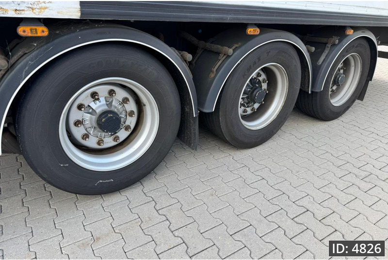 Van Eck UT-3I / Lift axle - Полуприцеп-рефрижератор: фото 5 Van Eck UT-3I / Lift axle - Полуприцеп-рефрижератор: фото 5