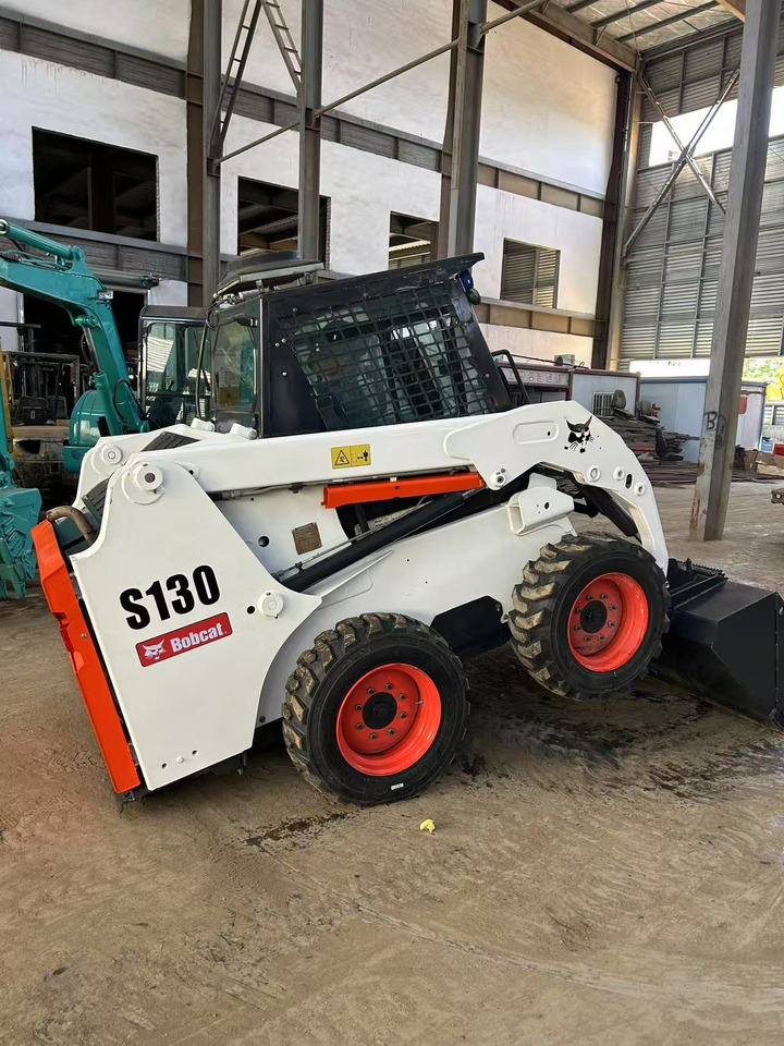 BOBCAT S130 Skid Steer Loader Click for Discount - Мини-погрузчик с бортовым поворотом: фото 1 BOBCAT S130 Skid Steer Loader Click for Discount - Мини-погрузчик с бортовым поворотом: фото 1