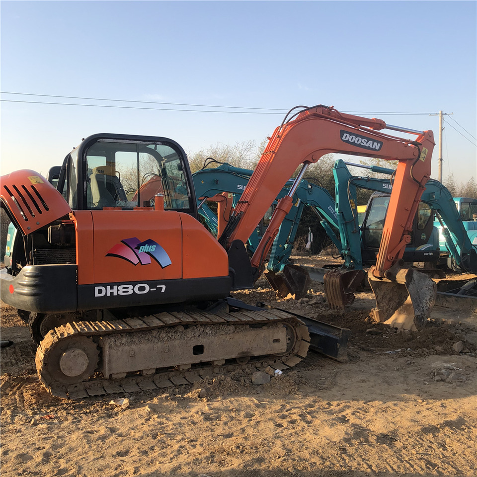 DOOSAN DH80-7 - Гусеничный экскаватор: фото 2 DOOSAN DH80-7 - Гусеничный экскаватор: фото 2