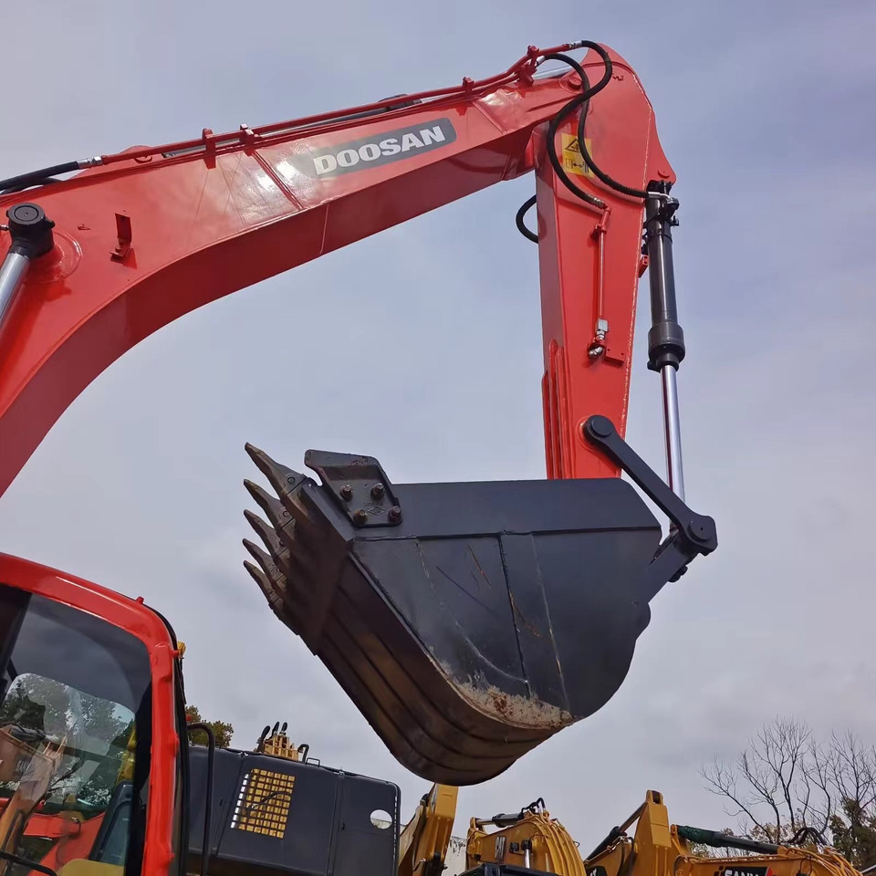 DOOSAN DX140 Crawler excavator Good condition - Гусеничный экскаватор: фото 4 DOOSAN DX140 Crawler excavator Good condition - Гусеничный экскаватор: фото 4