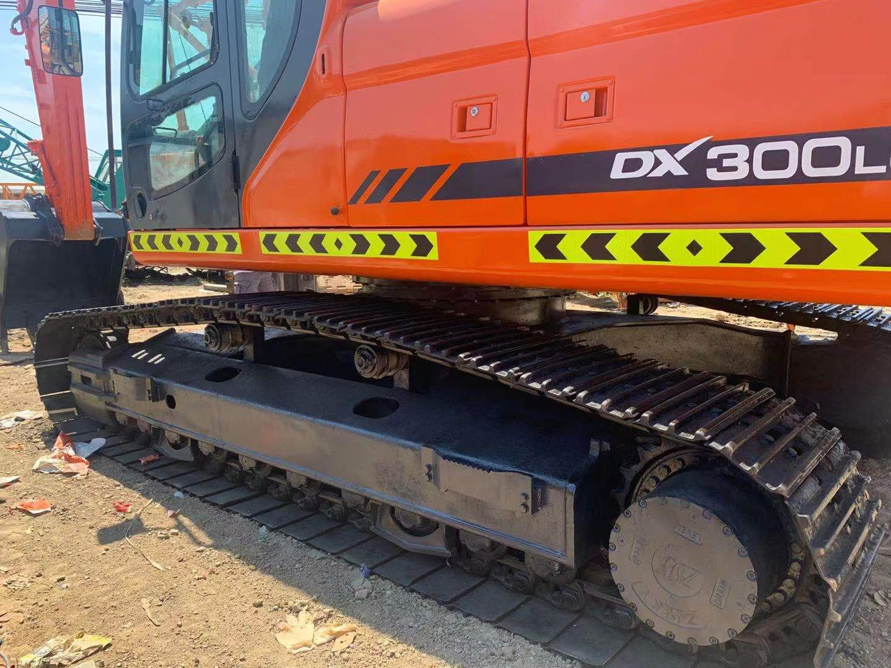 DOOSAN DX300LC - Гусеничный экскаватор: фото 5 DOOSAN DX300LC - Гусеничный экскаватор: фото 5