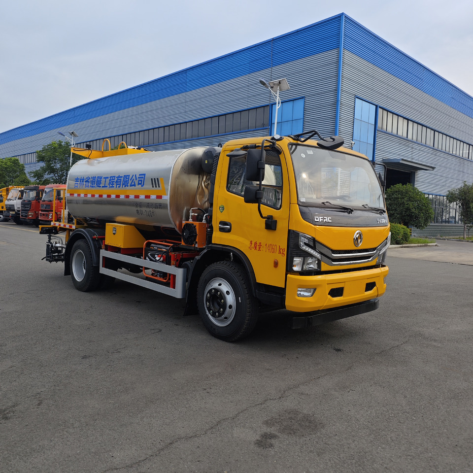 Dongfeng KLF - Гудронатор: фото 1 Dongfeng KLF - Гудронатор: фото 1