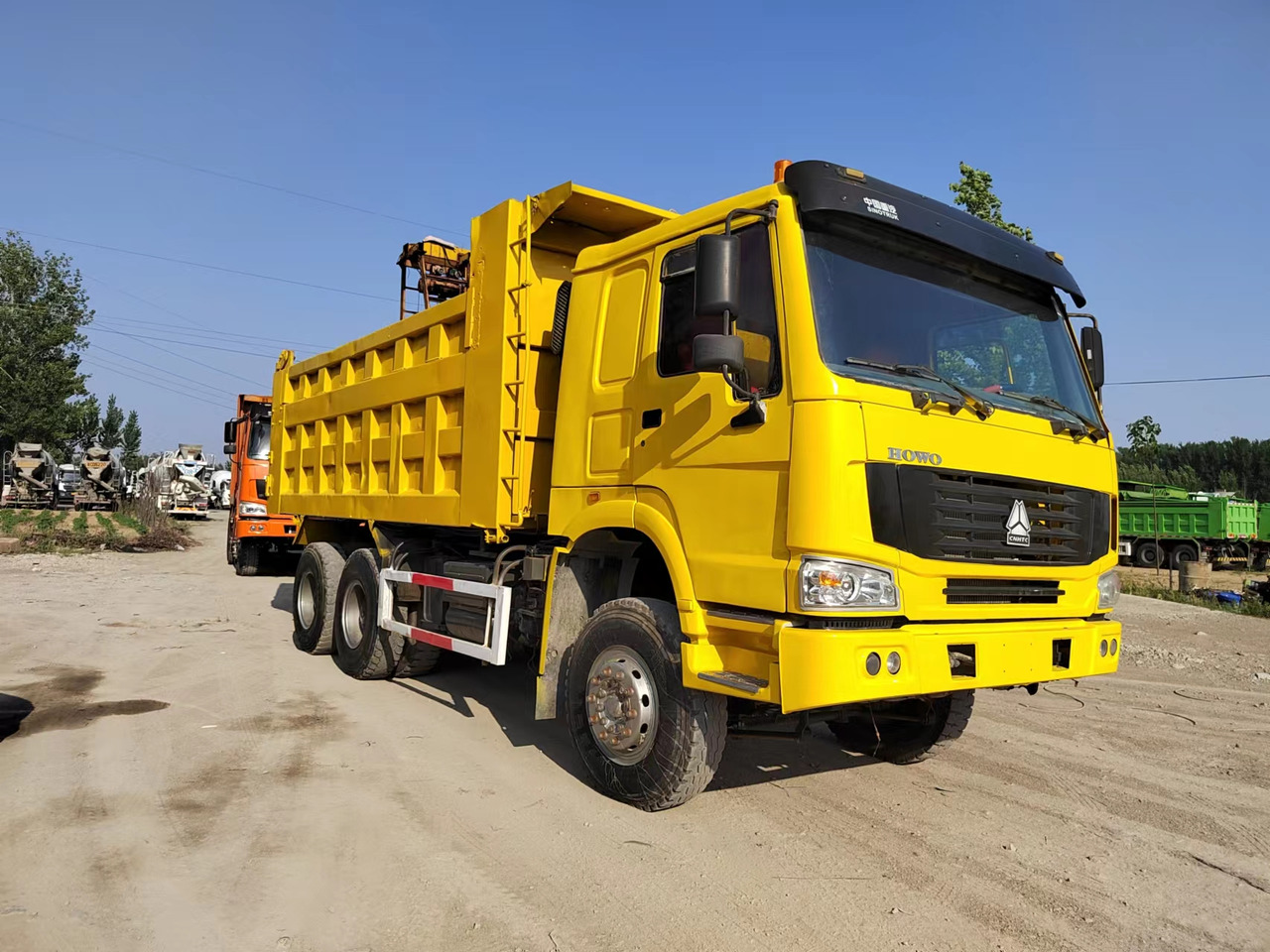 HOWO Dump truck 371 6/4 Click Here for Discount - Самосвал: фото 4 HOWO Dump truck 371 6/4 Click Here for Discount - Самосвал: фото 4