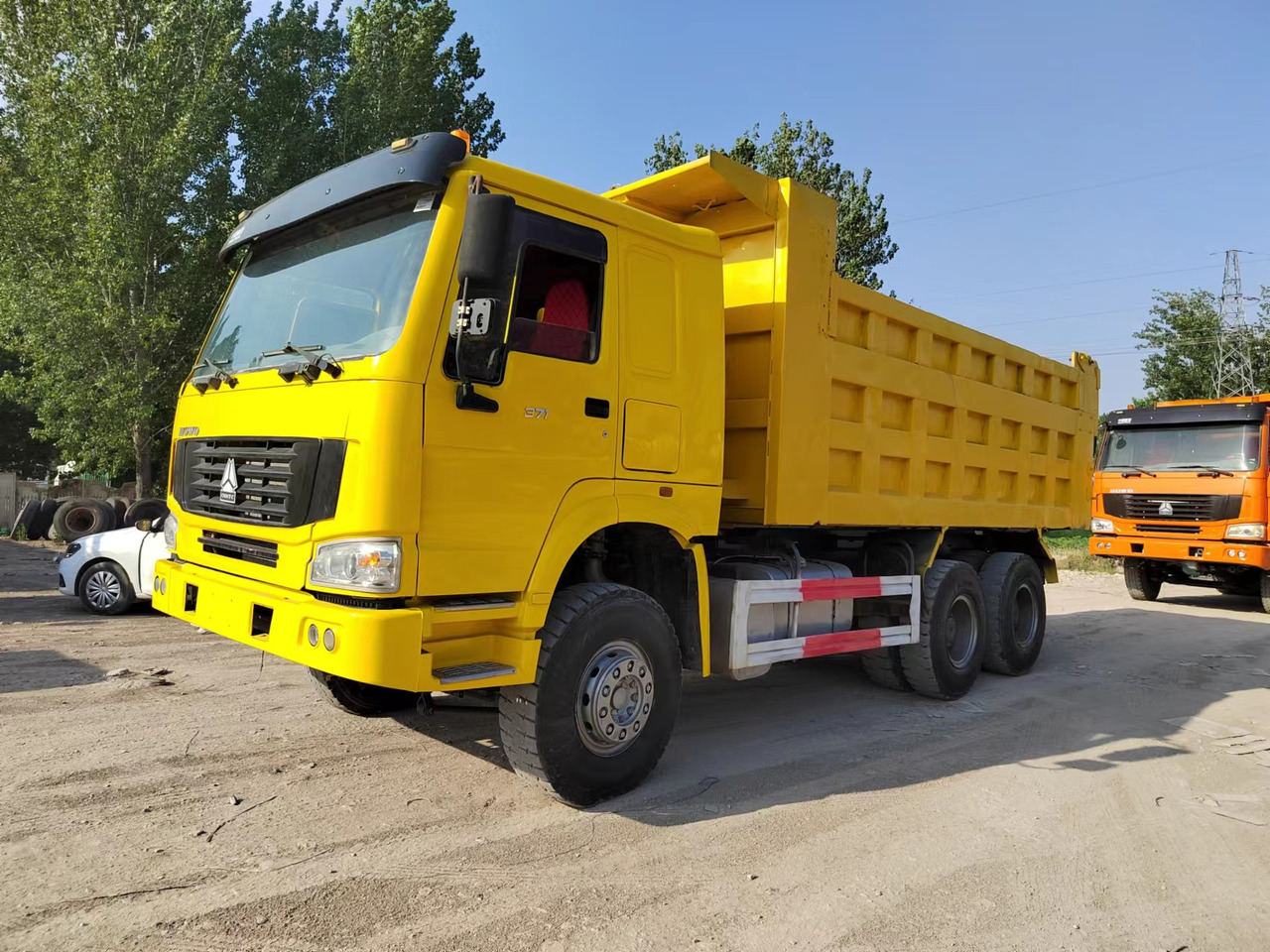 HOWO Dump truck 371 6/4 Click Here for Discount - Самосвал: фото 3 HOWO Dump truck 371 6/4 Click Here for Discount - Самосвал: фото 3