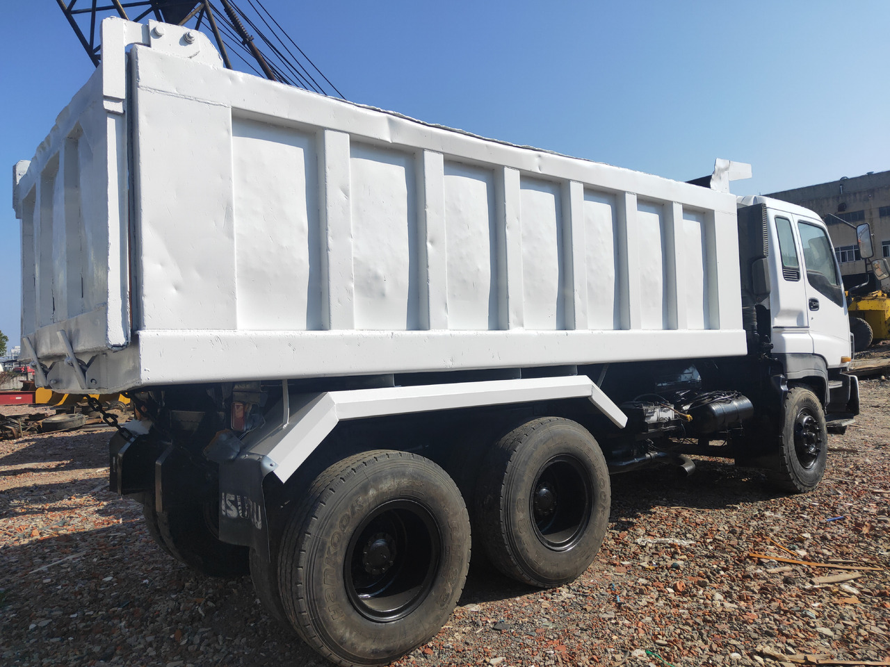 ISUZU 6X4 Great Deal Ready to Ship - Самосвал: фото 4 ISUZU 6X4 Great Deal Ready to Ship - Самосвал: фото 4