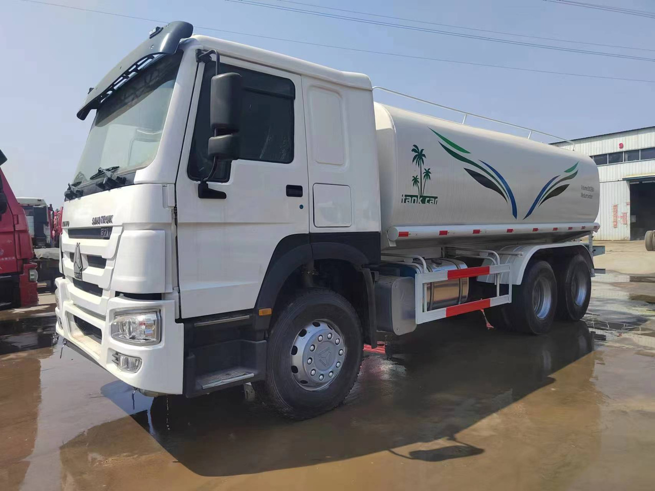 HOWO Water Tanker Click Here for Discount - Коммунальная/ Специальная техника: фото 2 HOWO Water Tanker Click Here for Discount - Коммунальная/ Специальная техника: фото 2