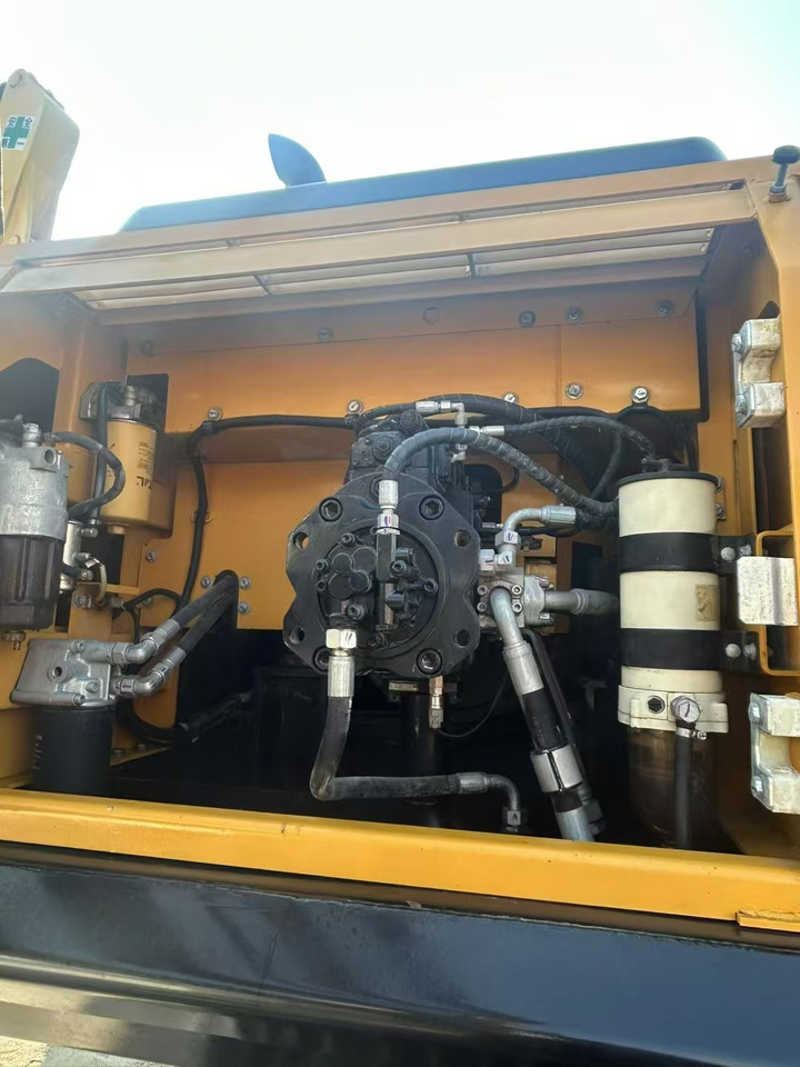 SANY SY365H - Гусеничный экскаватор: фото 4 SANY SY365H - Гусеничный экскаватор: фото 4