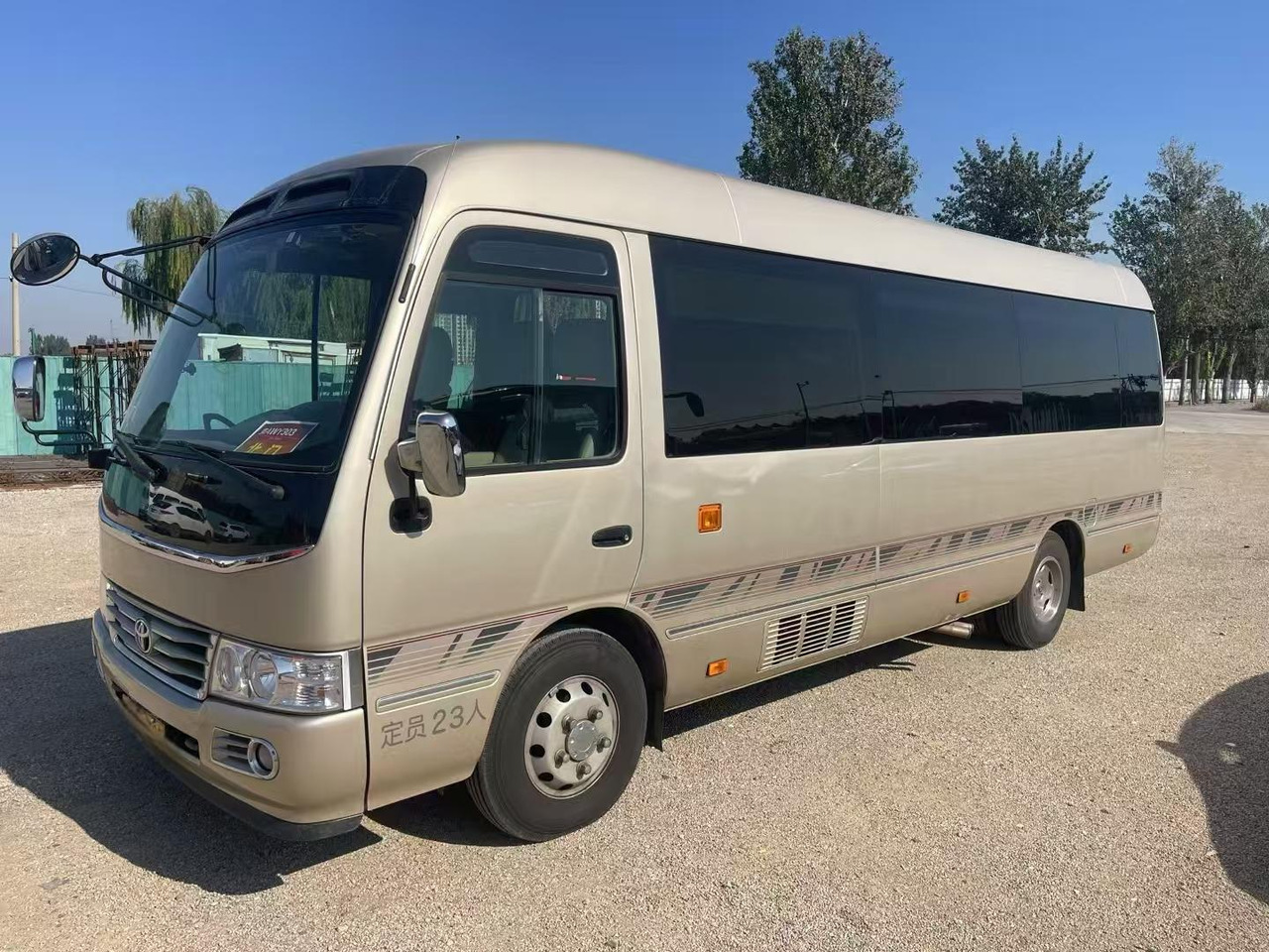 TOYOTA Coaster - Городской автобус: фото 1 TOYOTA Coaster - Городской автобус: фото 1