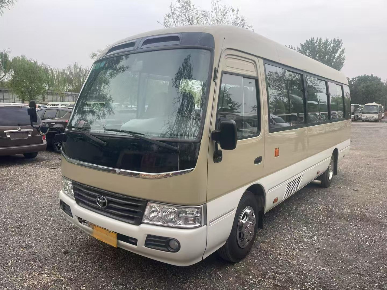 TOYOTA Coaster - Городской автобус: фото 1 TOYOTA Coaster - Городской автобус: фото 1