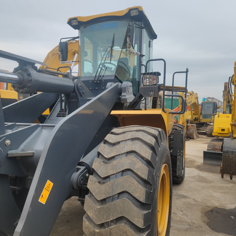 XCMG Wheel Loader ZL50G Click Here for Discount - Колёсный экскаватор: фото 5 XCMG Wheel Loader ZL50G Click Here for Discount - Колёсный экскаватор: фото 5