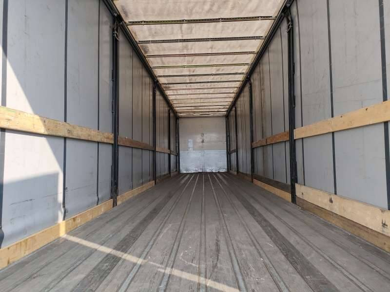 Semi-remorque 3 Essieux 38 TONNES HAYON 2 PORTES AR COFFRE A PALETTES - Тентованный полуприцеп: фото 5 Semi-remorque 3 Essieux 38 TONNES HAYON 2 PORTES AR COFFRE A PALETTES - Тентованный полуприцеп: фото 5