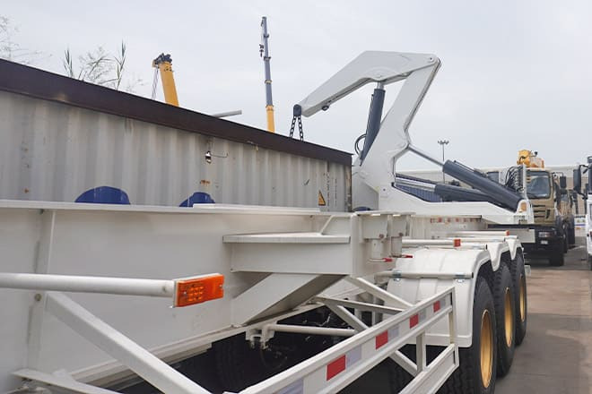 China Container Side Loader Price for Sale in Ghana - Полуприцеп-контейнеровоз/ Сменный кузов: фото 4 China Container Side Loader Price for Sale in Ghana - Полуприцеп-контейнеровоз/ Сменный кузов: фото 4