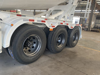 TITAN Cement Mixer Trailer for Sale in Congo - Полуприцеп: фото 5 TITAN Cement Mixer Trailer for Sale in Congo - Полуприцеп: фото 5