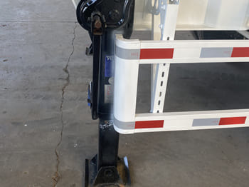 TITAN Cement Mixer Trailer for Sale in Congo - Полуприцеп: фото 4 TITAN Cement Mixer Trailer for Sale in Congo - Полуприцеп: фото 4