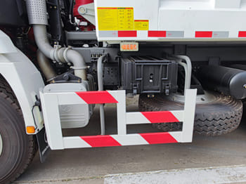 SHACMAN Shacman F3000 6x4 Tractor Truck for Sale in Zambia - Самосвал: фото 5 SHACMAN Shacman F3000 6x4 Tractor Truck for Sale in Zambia - Самосвал: фото 5