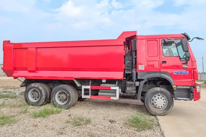 SINOTRUK Howo 371 10 Wheeler Used Dump Trucks for Sale in Tanzania - Самосвал: фото 4 SINOTRUK Howo 371 10 Wheeler Used Dump Trucks for Sale in Tanzania - Самосвал: фото 4