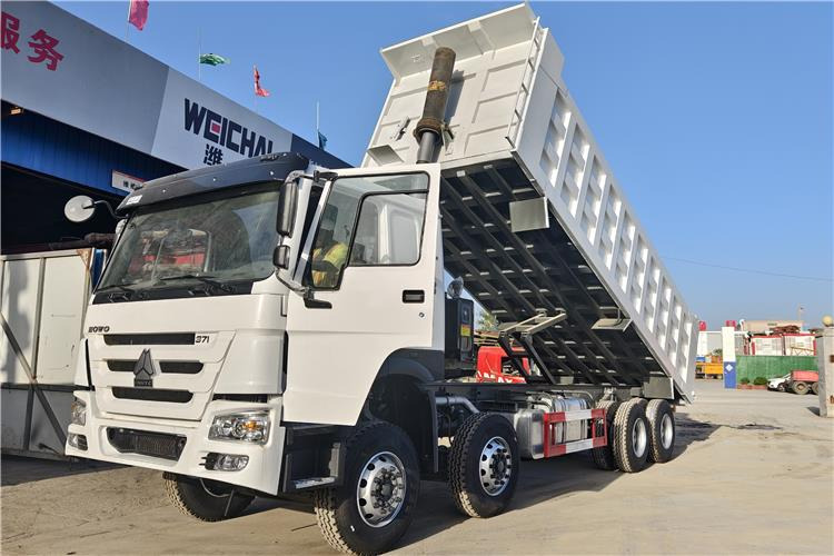 SINOTRUK Used Howo 371 Dump Truck 8x4 for Sale In Ghana - Самосвал: фото 1 SINOTRUK Used Howo 371 Dump Truck 8x4 for Sale In Ghana - Самосвал: фото 1