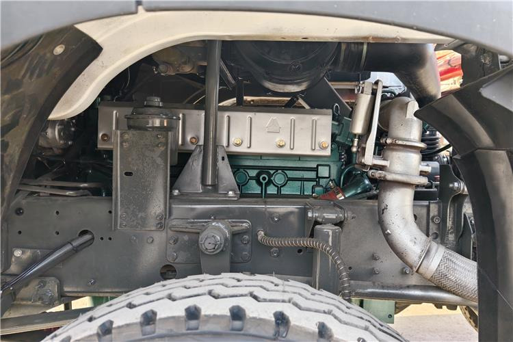 SINOTRUK Used Howo 371 Dump Truck 8x4 for Sale In Ghana - Самосвал: фото 4 SINOTRUK Used Howo 371 Dump Truck 8x4 for Sale In Ghana - Самосвал: фото 4