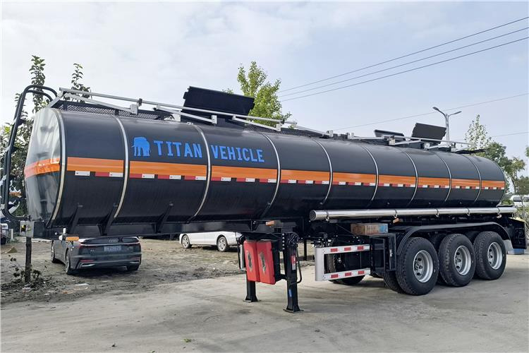 TITAN 3 Axle Asphalt Tank Semi Trailer for Sale In Nigeria - Полуприцеп-цистерна: фото 1 TITAN 3 Axle Asphalt Tank Semi Trailer for Sale In Nigeria - Полуприцеп-цистерна: фото 1