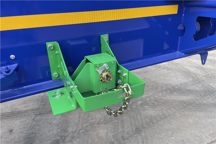 TITAN 40ft Container Chassis Trailer for Sale In Guam - Полуприцеп-контейнеровоз/ Сменный кузов: фото 5 TITAN 40ft Container Chassis Trailer for Sale In Guam - Полуприцеп-контейнеровоз/ Сменный кузов: фото 5