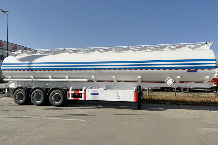 TITAN 45000 Liters Fuel Tanker Trailer for Sale in Nigeria - Полуприцеп-цистерна: фото 3 TITAN 45000 Liters Fuel Tanker Trailer for Sale in Nigeria - Полуприцеп-цистерна: фото 3