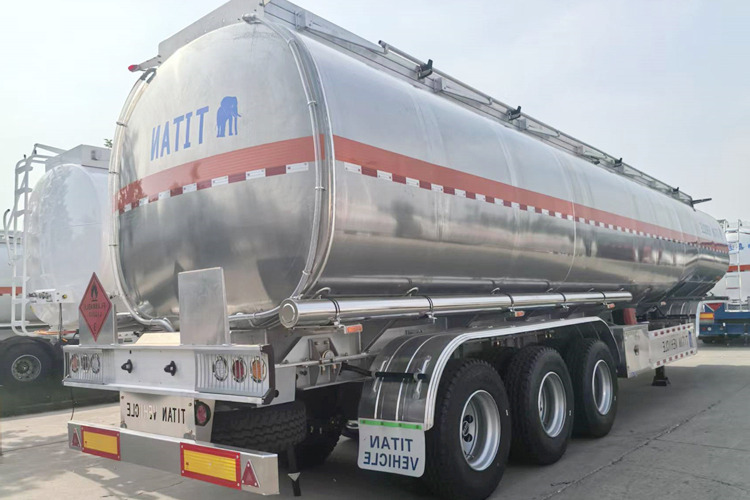TITAN Aluminum Fuel Tanker Trailer for Sale in Saudi Arabia - Полуприцеп-цистерна: фото 2 TITAN Aluminum Fuel Tanker Trailer for Sale in Saudi Arabia - Полуприцеп-цистерна: фото 2