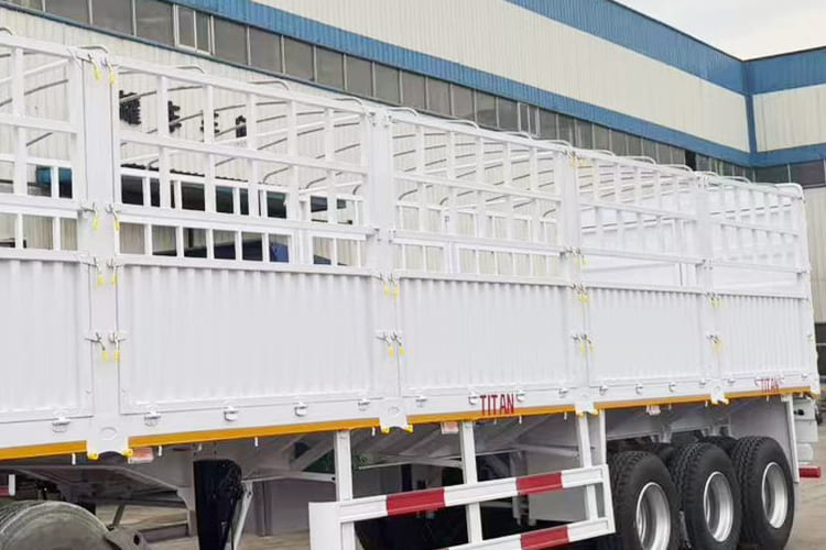 TITAN Livestock Fence Semi Trailer for Sale in Malawi - Полуприцеп для перевозки животных: фото 3 TITAN Livestock Fence Semi Trailer for Sale in Malawi - Полуприцеп для перевозки животных: фото 3