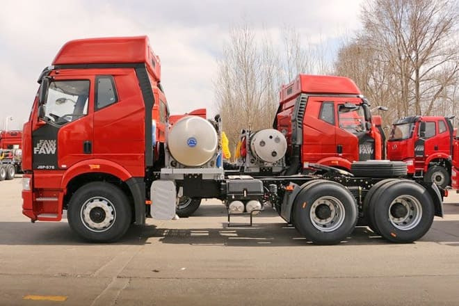 FAW FAW 6X4 Trucks for Sale Prices in Vanuatu - Тягач: фото 5 FAW FAW 6X4 Trucks for Sale Prices in Vanuatu - Тягач: фото 5