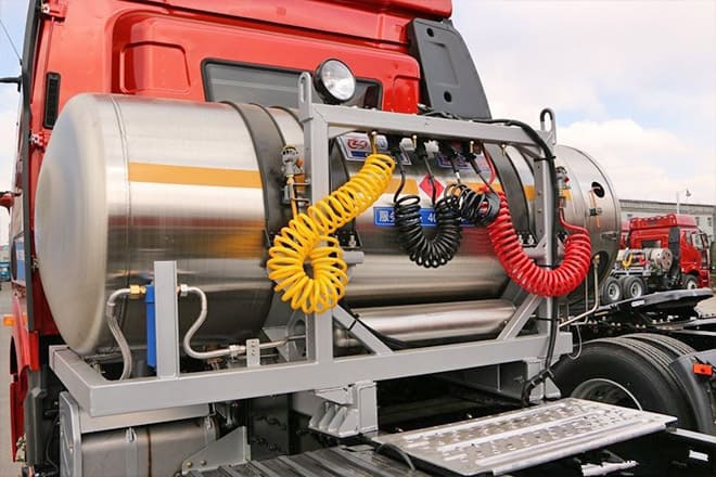 FAW FAW 6X4 Trucks for Sale Prices in Vanuatu - Тягач: фото 2 FAW FAW 6X4 Trucks for Sale Prices in Vanuatu - Тягач: фото 2