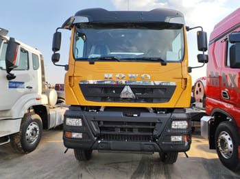 SINOTRUK TX380 Sinotruck for Sale in Ghana - Тягач: фото 4 SINOTRUK TX380 Sinotruck for Sale in Ghana - Тягач: фото 4