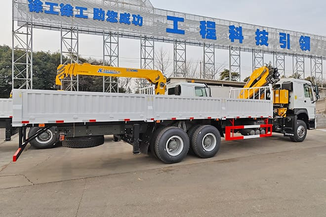 XCMG Folding Boom Truck Crane for Sale in Mexico - Автоманипулятор: фото 1 XCMG Folding Boom Truck Crane for Sale in Mexico - Автоманипулятор: фото 1