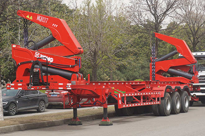 XCMG XCMG 40Ft Container Side Loader for Sale in Costa Rica - Полуприцеп-контейнеровоз/ Сменный кузов: фото 1 XCMG XCMG 40Ft Container Side Loader for Sale in Costa Rica - Полуприцеп-контейнеровоз/ Сменный кузов: фото 1