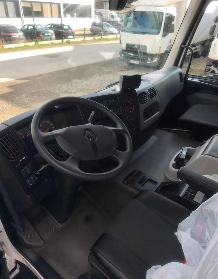 Renault Gama D 18.280  rama do zabudowy poduszka - Грузовик-шасси: фото 3 Renault Gama D 18.280  rama do zabudowy poduszka - Грузовик-шасси: фото 3