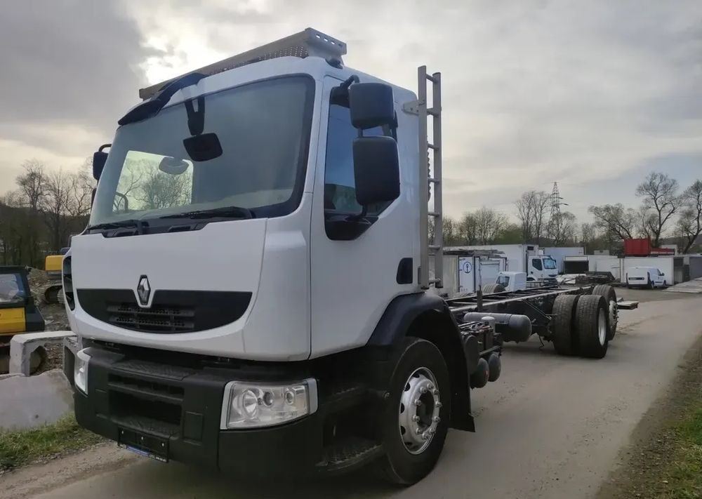 Renault Premium 26.380 Dxi 6x2 rama do zabudowy - Грузовик-шасси: фото 2 Renault Premium 26.380 Dxi 6x2 rama do zabudowy - Грузовик-шасси: фото 2