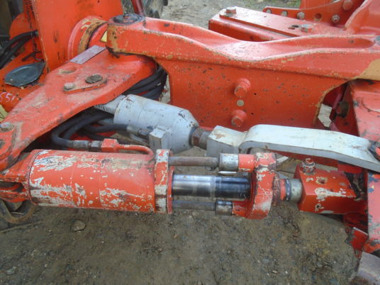 Плуг Kuhn MULTIMASTER 150: фото 11 Плуг Kuhn MULTIMASTER 150: фото 11