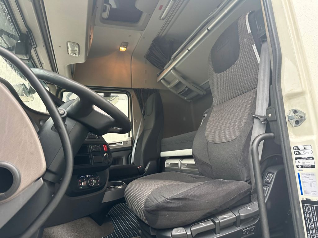 DAF XF 460 SpaceCab Retarder TÜV neu - Грузовик-контейнеровоз/ Сменный кузов: фото 5 DAF XF 460 SpaceCab Retarder TÜV neu - Грузовик-контейнеровоз/ Сменный кузов: фото 5