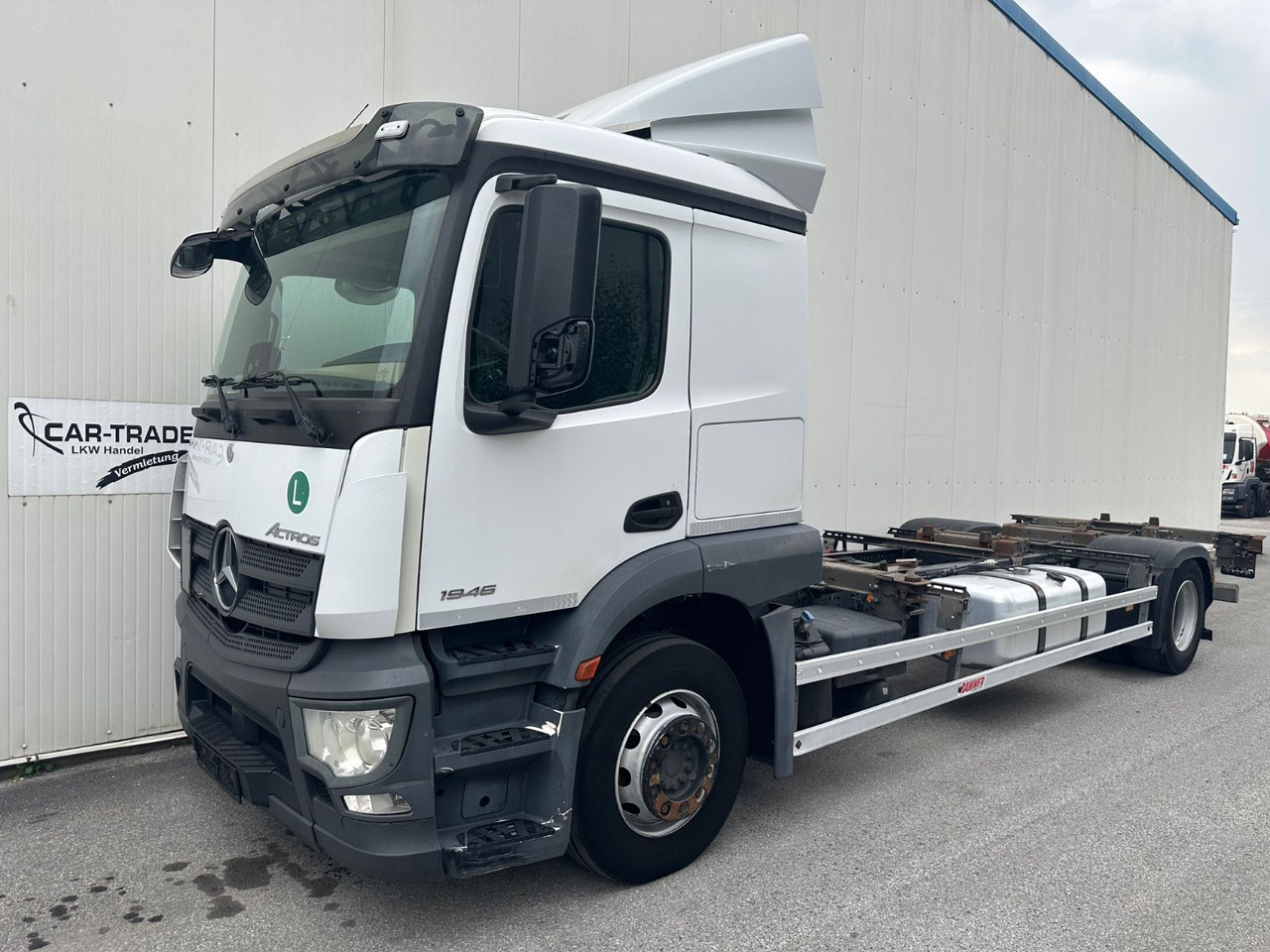 Mercedes-Benz Actros 1946 - Грузовик-контейнеровоз/ Сменный кузов: фото 1 Mercedes-Benz Actros 1946 - Грузовик-контейнеровоз/ Сменный кузов: фото 1